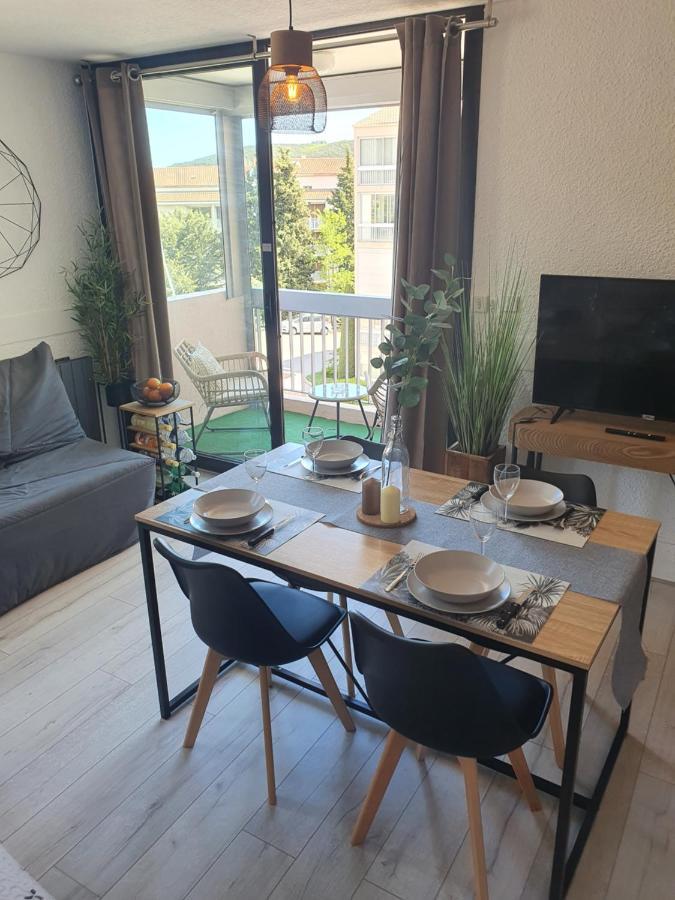 L'Exotique ! Lejlighed Gréoux-les-Bains Eksteriør billede